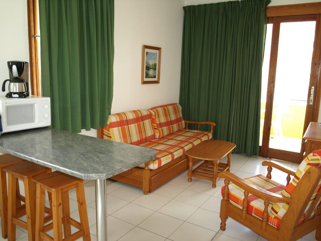 Las Dalias Hotel